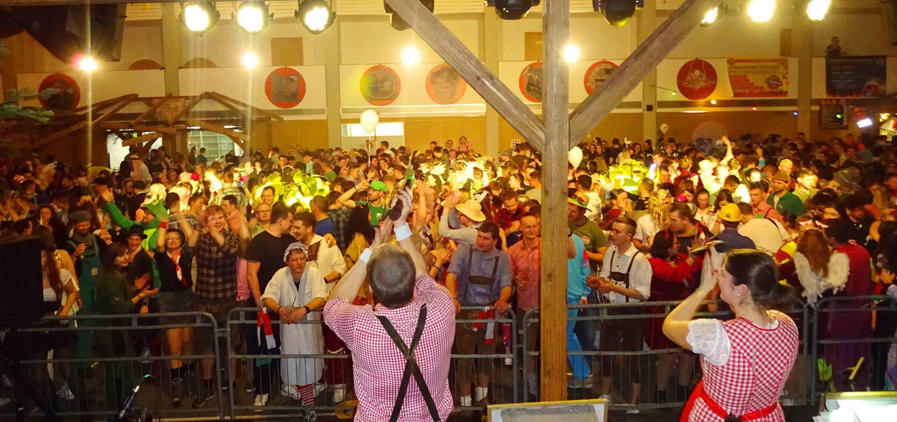 Assamstadt - Powerparty statt Bauerndemo