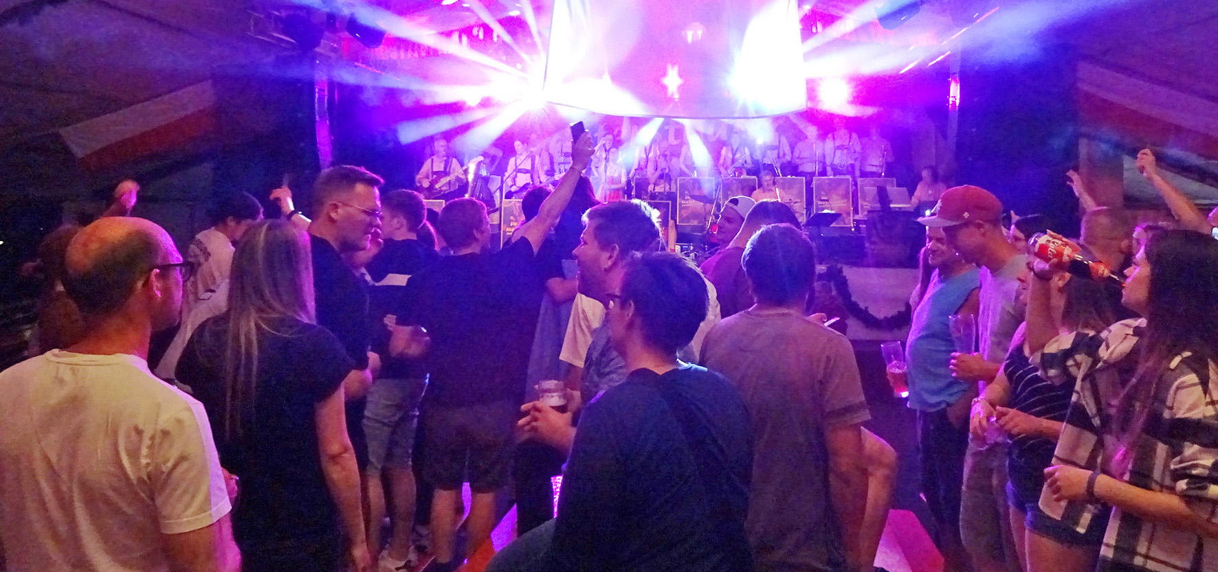 Ochsenfurt – Bratwürste, Blasmusik und Ballermann